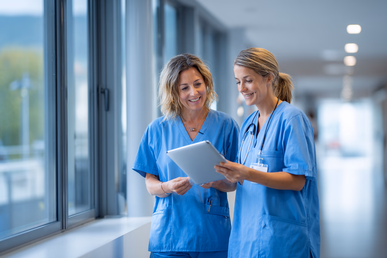 Schichtübergabe im Krankenhaus